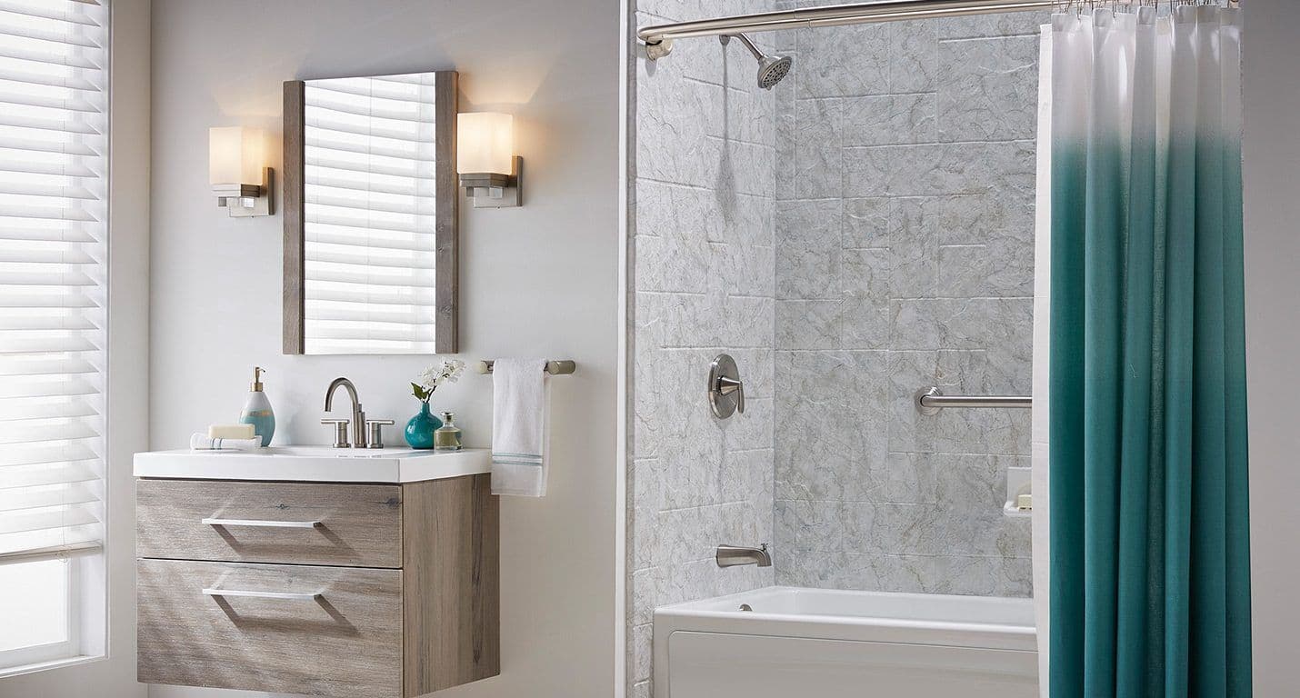 Bathwraps Bathtub